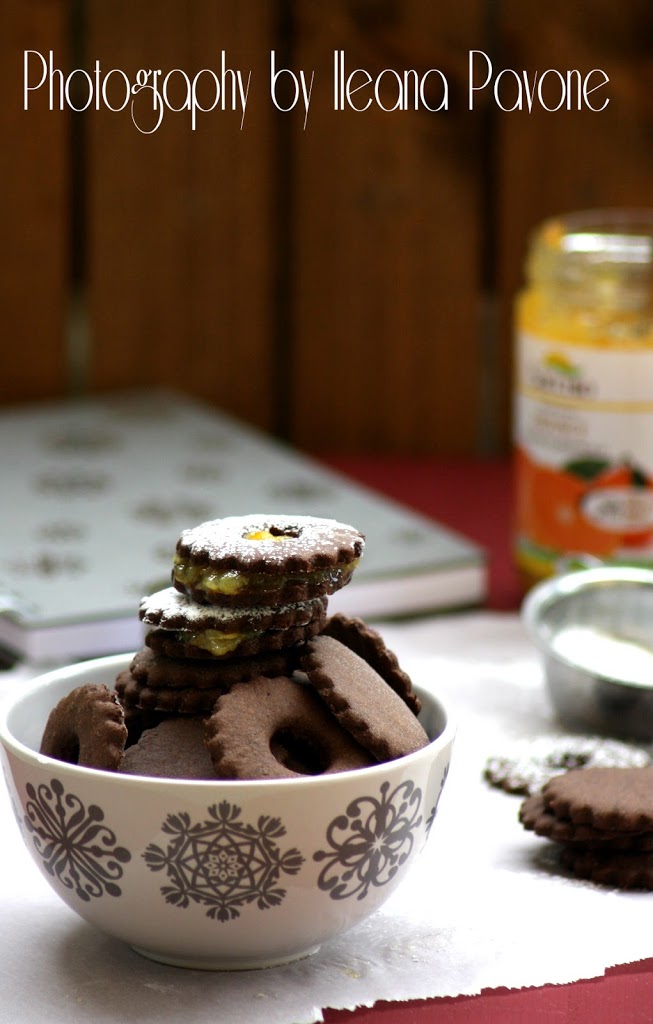 Biscotti con farina di grano saraceno al cacao e arancia ( senza lattosio )  - Ribes e Cannella