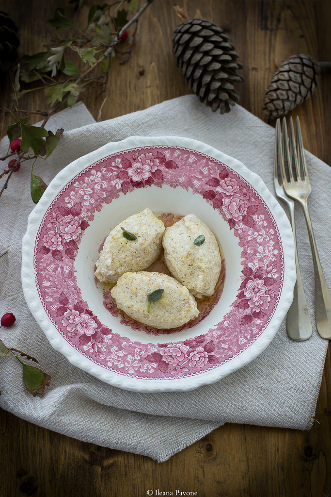 Gnocchi di ricotta e nocciole