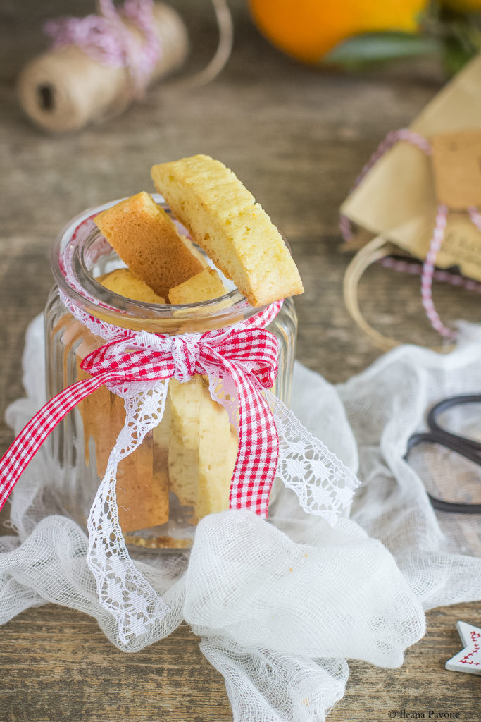 Biscotti Agli Agrumi Ribes E Cannella