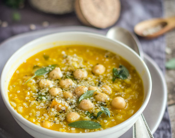 Zuppa di orzo e ceci