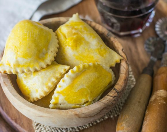 Fiadoni-ricetta tipica abruzzese